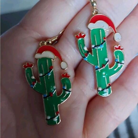 Christmas Cactus 🌵 Dangle Earrings - Picture 2 of 7